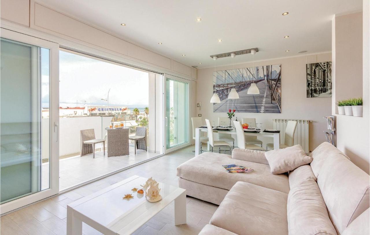 Ferienwohnung Sul Mare Lido di Camaiore Exterior foto