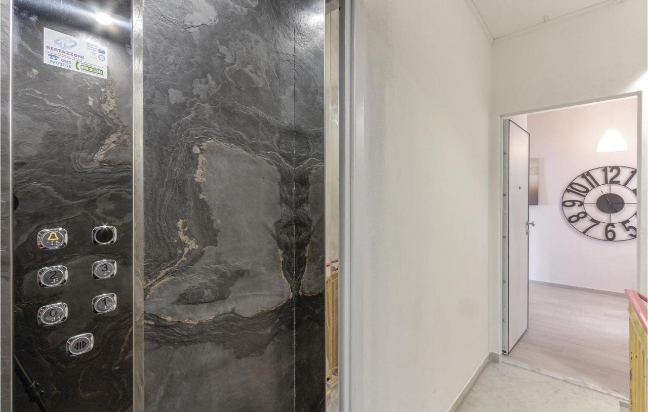 Ferienwohnung Sul Mare Lido di Camaiore Exterior foto